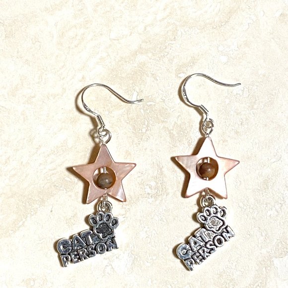 2/$20, Pink Mother of Pearl Star + Cat Person Paw Print Dangle Earrings - Picture 2 of 10